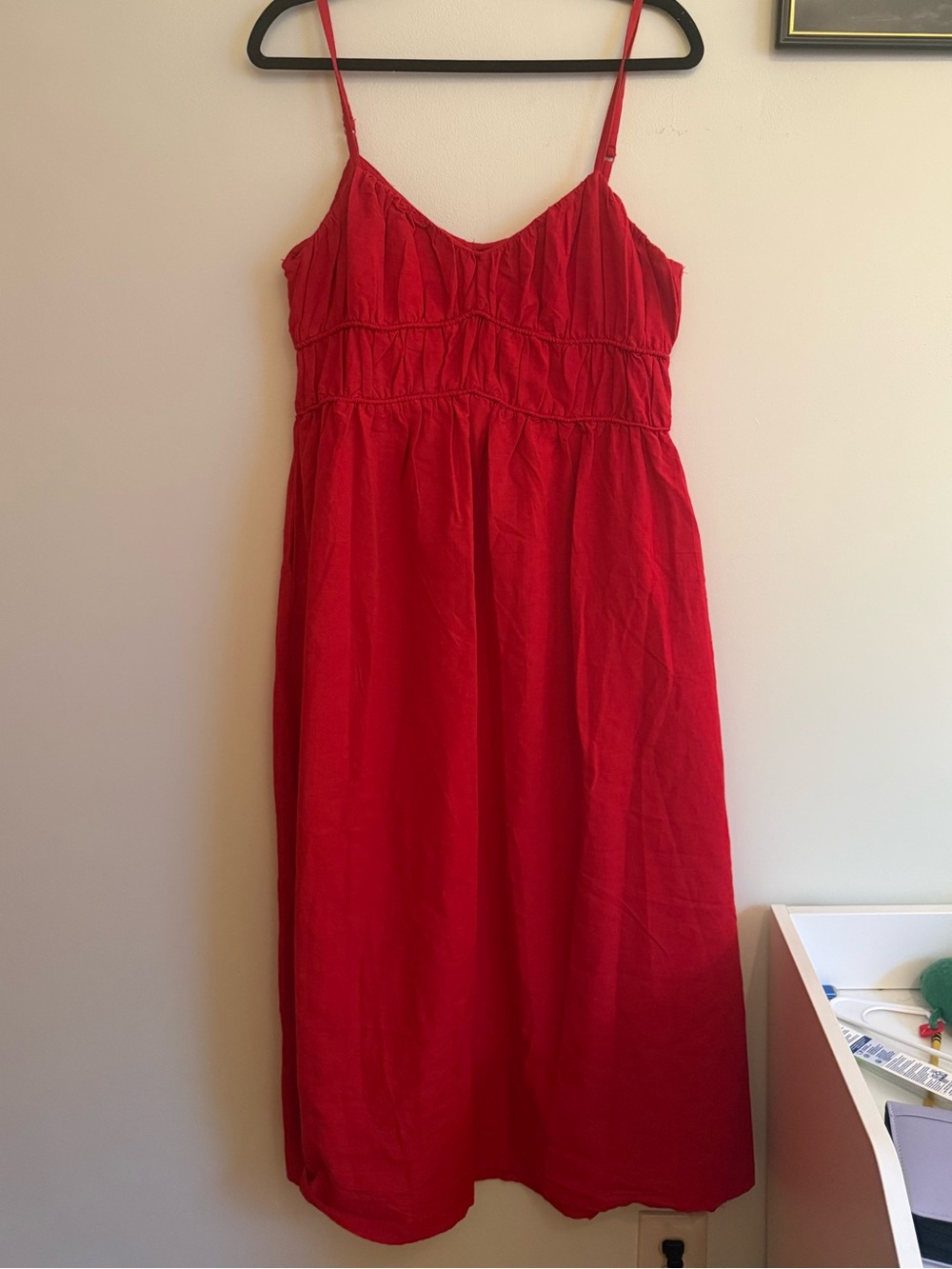 Red Spaghetti-Strap Midi Dress - Classic Summer Style
